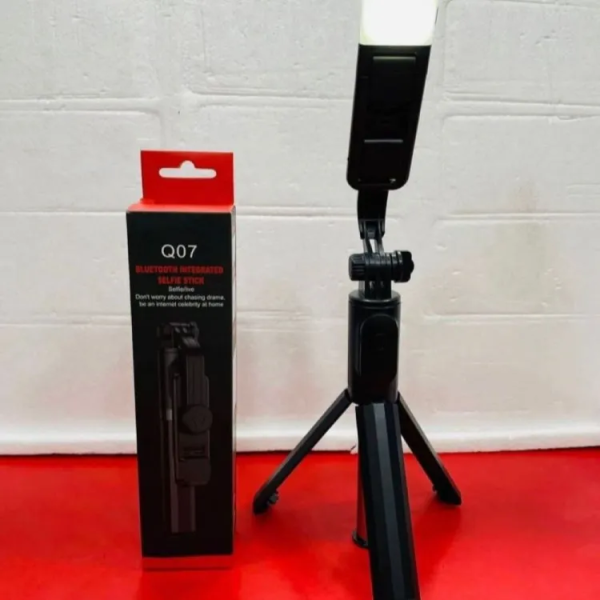 Q07 Bluetooth Selfie Stick with LED Fill Light, Wireless Remote & 360° Rotation