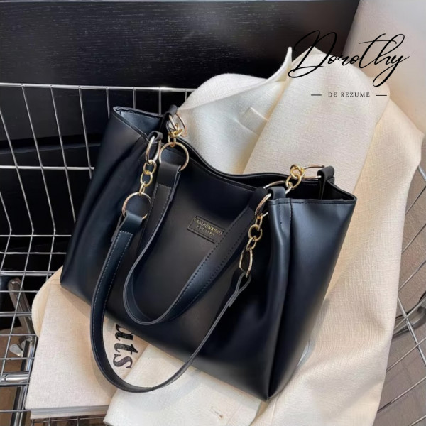 Premium Quality Women PU Leather Handbag (black)