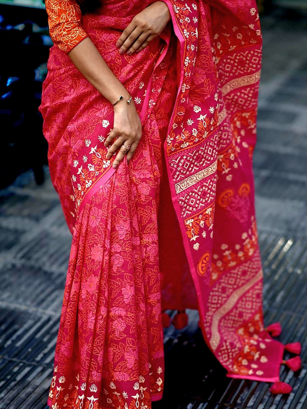 এক্সক্লুসিভ ব্লক শাড়...