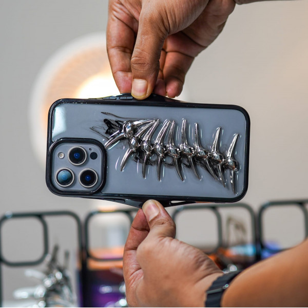 Transparent Design Fish Bone Case for iPhone
