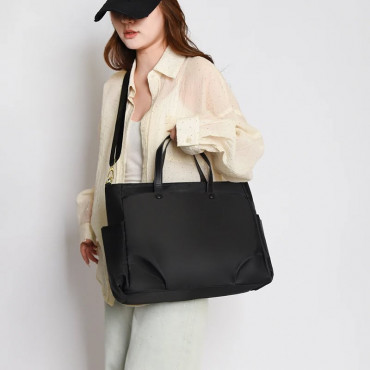 Women Large Capacity Outdoor Tote Bag (Black)