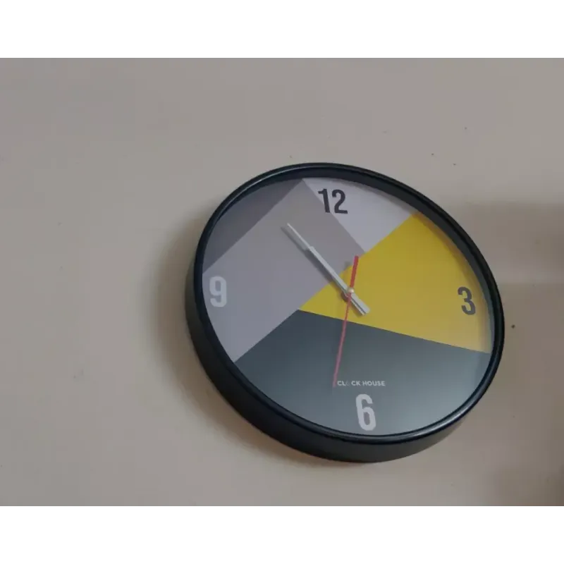 Modern Geometric Minimal Wall Clock CH-1034