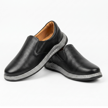 Nova Leather Sneaker...