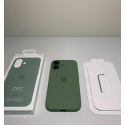 Apple Silicone Case with MagSafe for iPhone 17 