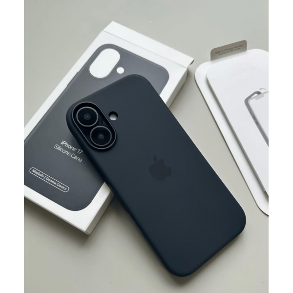 Apple Silicone Case with MagSafe for iPhone 17 
