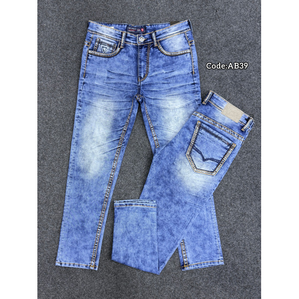 LIGHT Blue Jeans Code AB 39