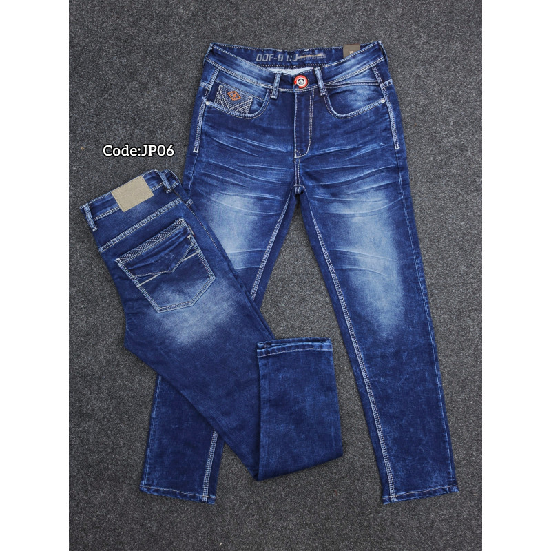 Medium BLUE Jeans Code JP 06