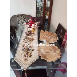 High quality vintage dining table Mat with runner