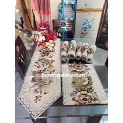 High quality vintage dining table Mat with runner