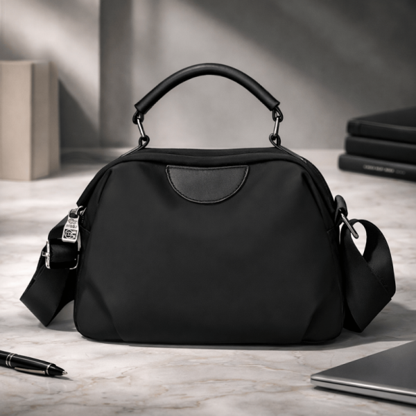 Fashion Cowhide Shoulder Bag (Black)