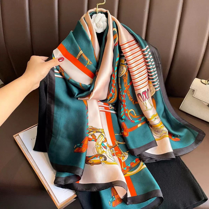 Primium  Quality Scarf 7