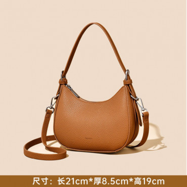 Trendy tote new styl...