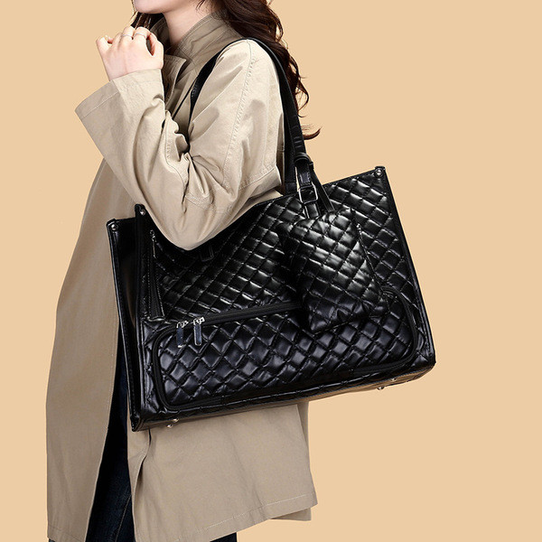 Spot ,New ,Lunch Bag (black)