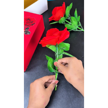 Rose jewelry gift set with ring and bracelet