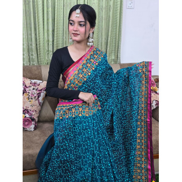 প্রিমিয়াম হাফসিল্ক বুটিক শাড়ি