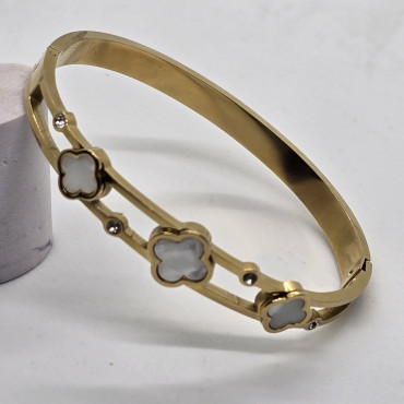 Bracelet 03...