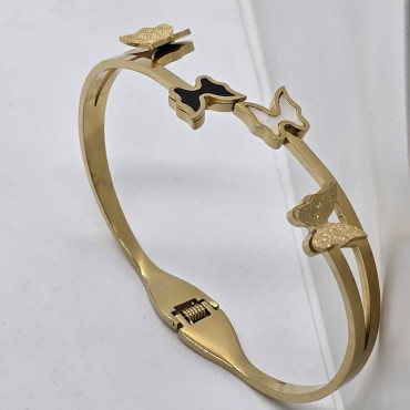 Bracelet 10...