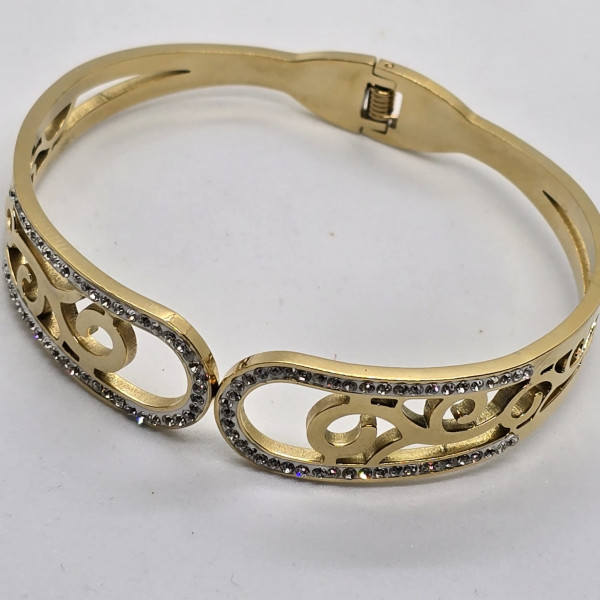 Bracelet 13