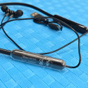 MOBICOM WIRELESS NECKBAND 