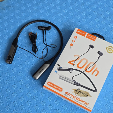 Recrsi Neckband 200hrs Wireless Earphones
