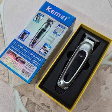 Kemei KM 2261...