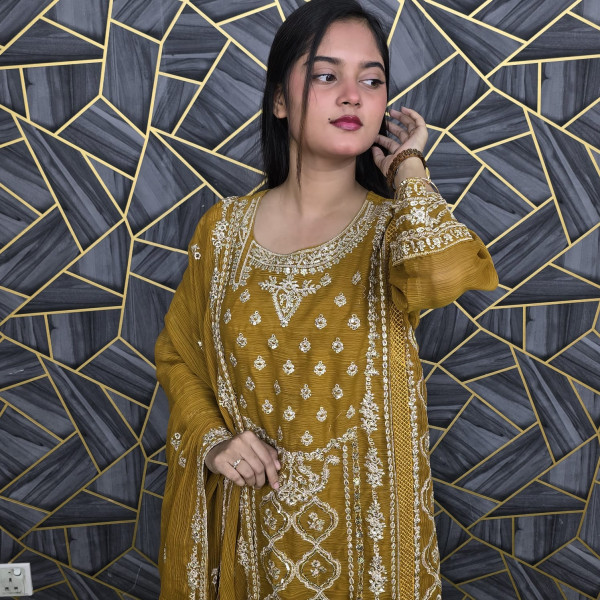 এক্সক্লুসিভ জর্জেট থ্রি পিস