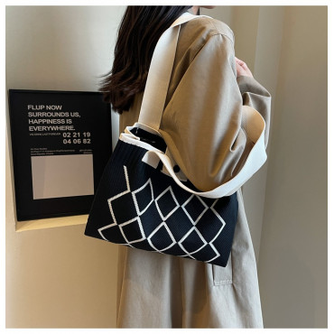 niche shoulder bag(b...