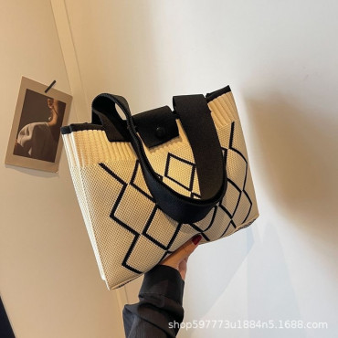 niche shoulder bag(B...